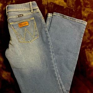 NWOT Wrangler Boot Cut